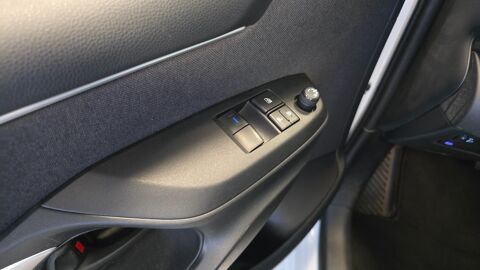 Yaris 1.5 VVTI 114H 90 HYBRID FULL-HYBRID 0.8KWH CVT BVA + CAMERA 2022 occasion 21850 Saint-Apollinaire