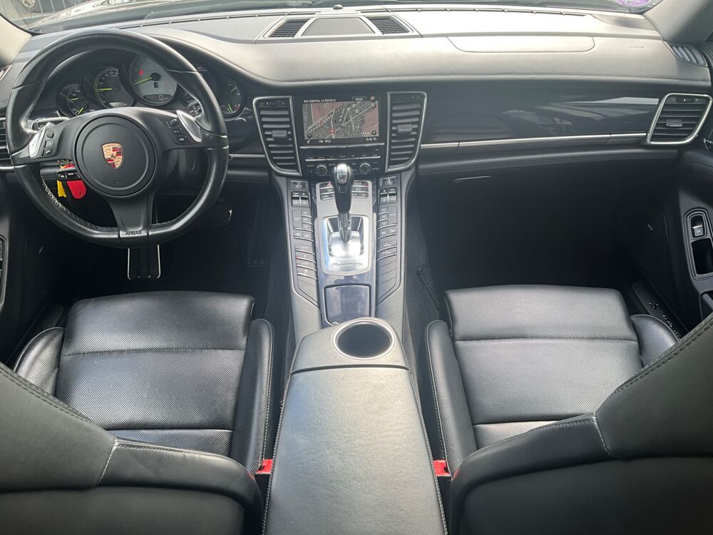 Panamera PORSCHE PANAMERA S V6 3.0 416cv Hybrid Tiptronic S 2014 occasion 17000 La Rochelle