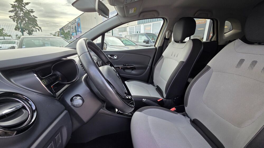 Captur 1.2 120ch INTENS BVA - CAMERA DE RECUL - CLIM AUTO - REGULAT 2015 occasion 27000 &Eacute;vreux