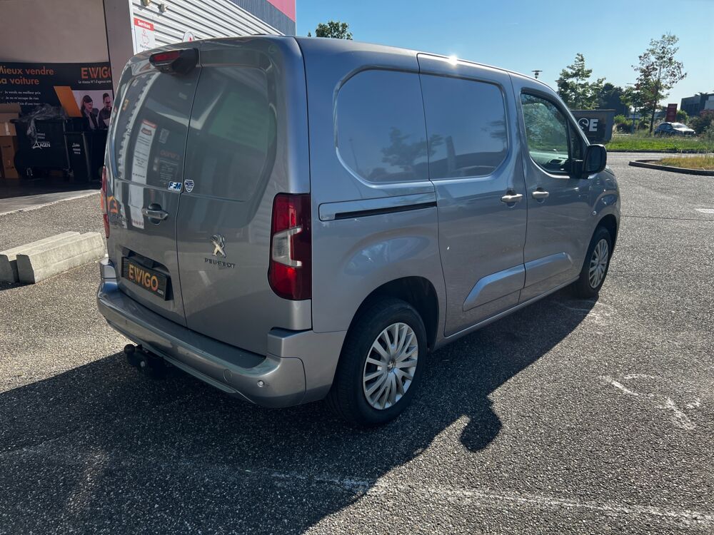 Partner FOURGON 1.5 BLUEHDI 100 CH 650KG L1 M PACK ASPHALT CONNECT S 2021 occasion 47000 Agen