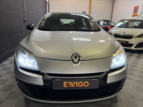 M&eacute;gane ESTATE 1.5 DCI 110ch BUSINESS REGULATEUR DE VITESSE/ TOM TO 2012 occasion 78125 Gazeran