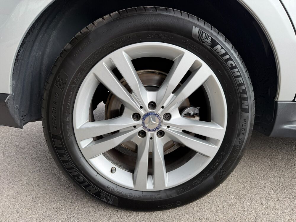 Classe A 250 BlueTEC 204CH SPORT 4MATIC 7G-TRONIC BVA - ENTRETIEN COM 2014 occasion 13700 Marignane