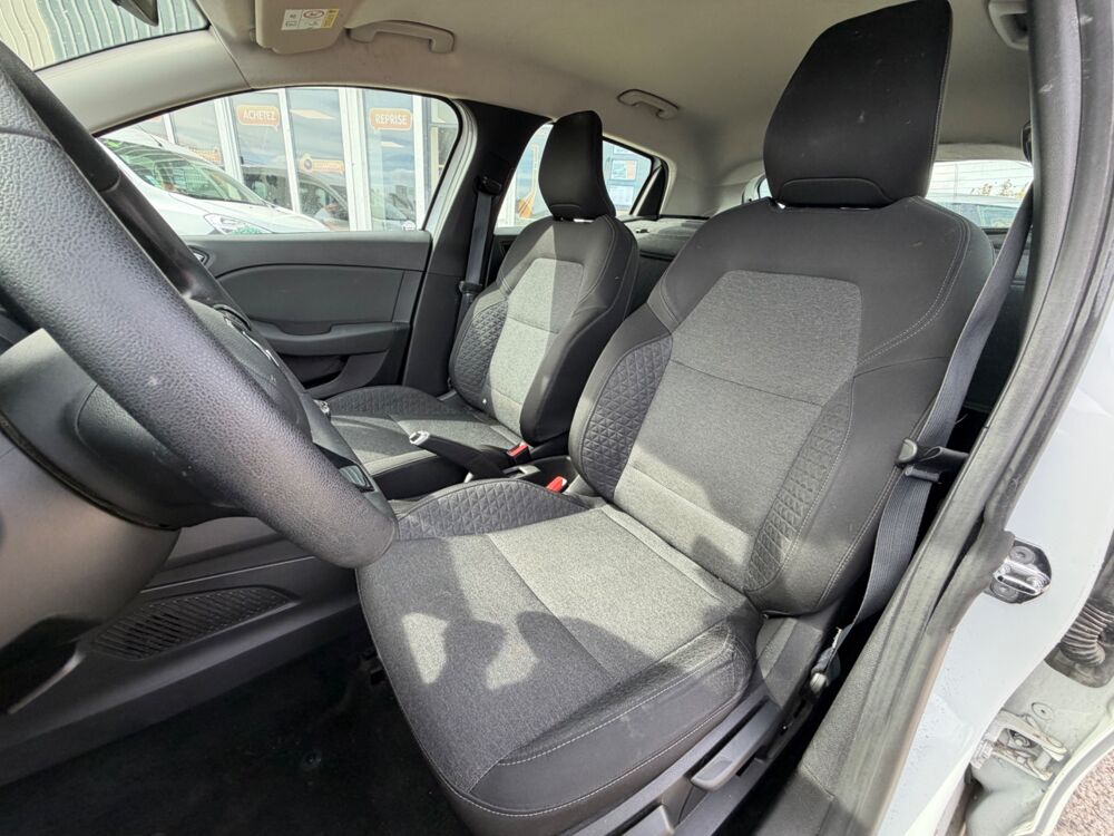 Clio V SOCIETE 2 PLACES 1.5 BLUEDCI 85CH - CARPLAY - REGULATEUR L 2020 occasion 27000 &Eacute;vreux