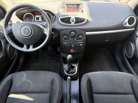 Clio III PHASE 2 – 5 PORTES – 1.2 TCE 16V ECO2 100 ch – TOMTOM 2010 occasion 77700 Serris