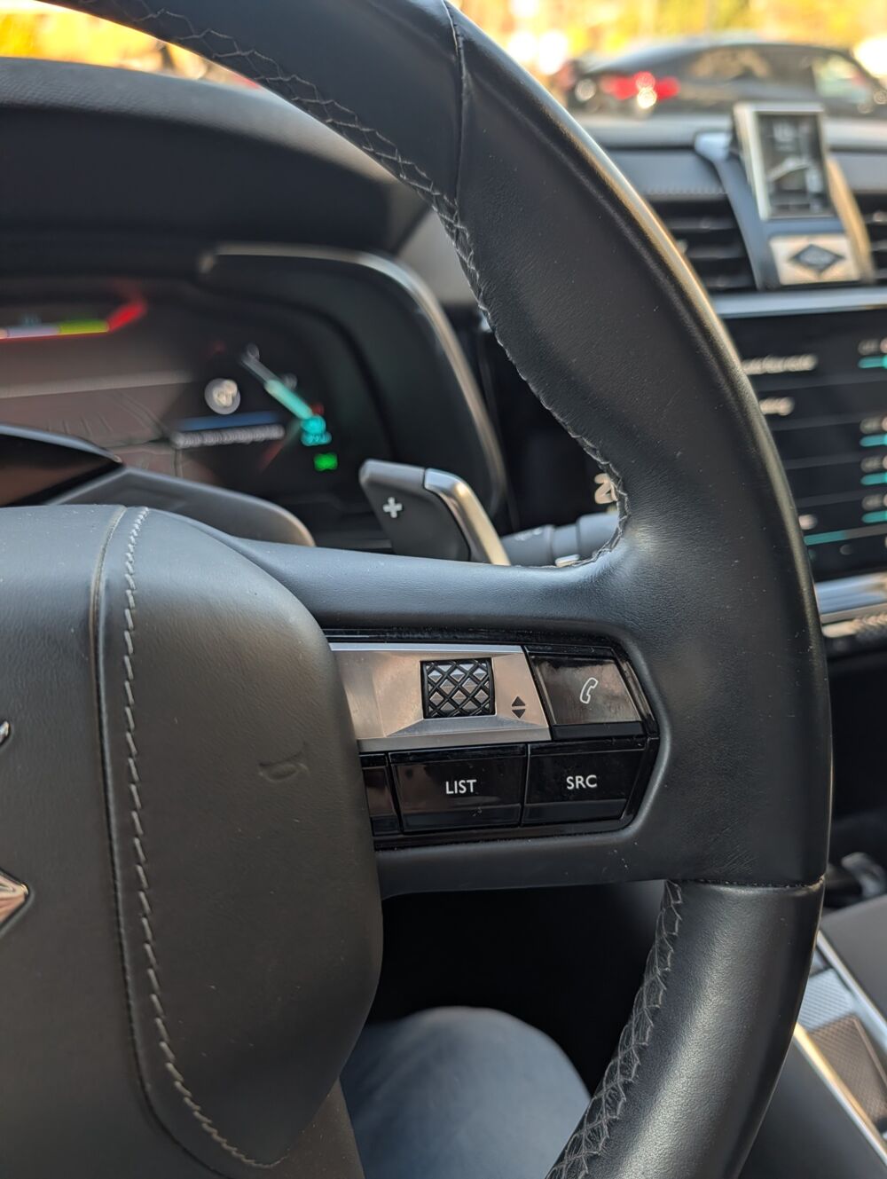 DS3 1.6 300ch PHEV LOUVRE 4X4 BVA - TOIT OUVRANT SIEGES CHAUFFAN 2021 occasion 57600 Forbach
