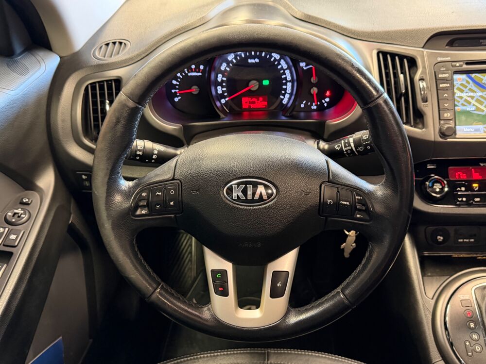 Sportage 2.0 CRDI 185 PREMIUM 4X4 BVA / TOIT OUVRANT / CAM DE RECUL 2014 occasion 24750 Tr&eacute;lissac