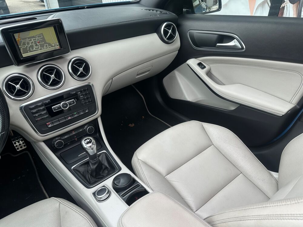 Classe A 1.8 200 CDI 135 BLUEEFFICIENCY FASCINATION 2013 occasion 38420 Le Versoud