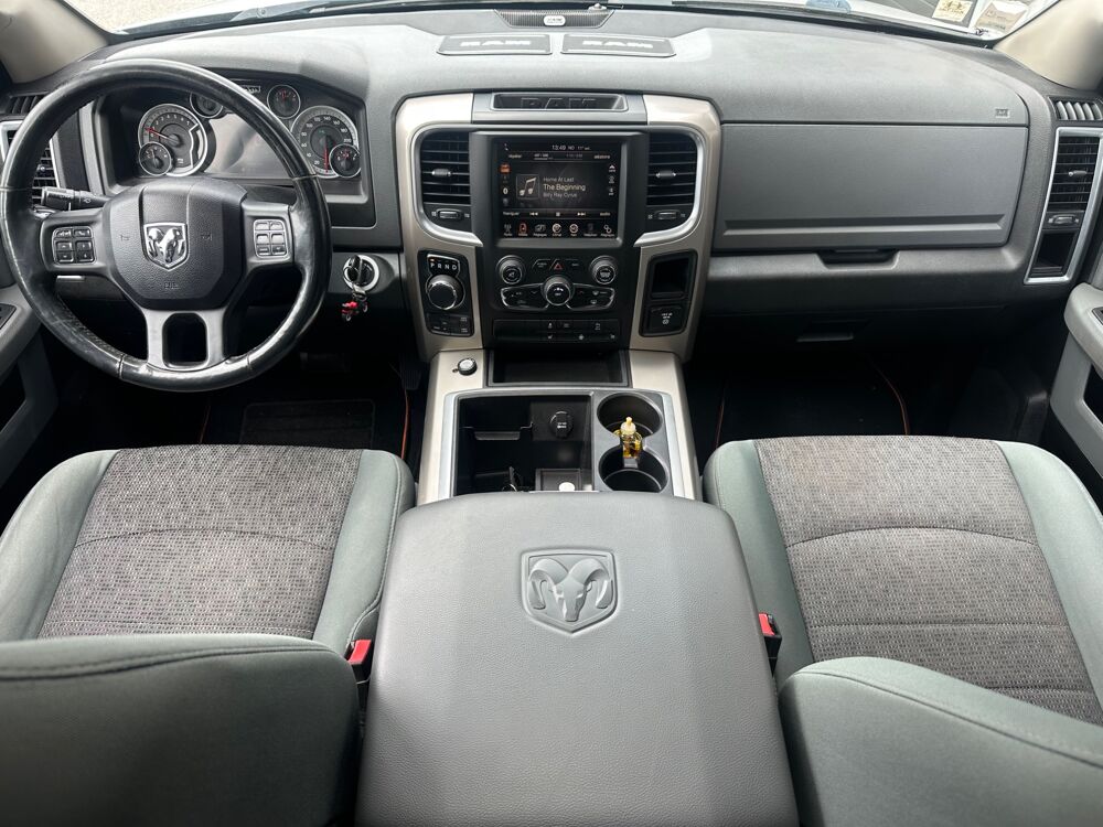 RAM 1500 CREW CAB 3.6 V6 305ch FLEXIFUEL E85 GPL 4WD CAMERA DE R 2015 occasion 38420 Le Versoud