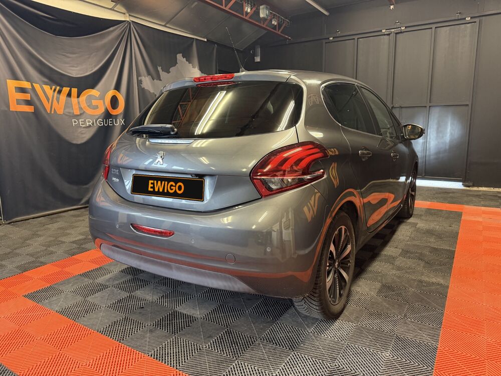 208 GENERATION-I 1.2 110 CH TECH EDITION S&S / CAM DE RECUL - CA 2019 occasion 24750 Tr&eacute;lissac