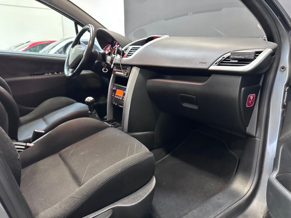 207 1.6 HDI 90ch PREMIUM 2008 occasion 37100 Tours