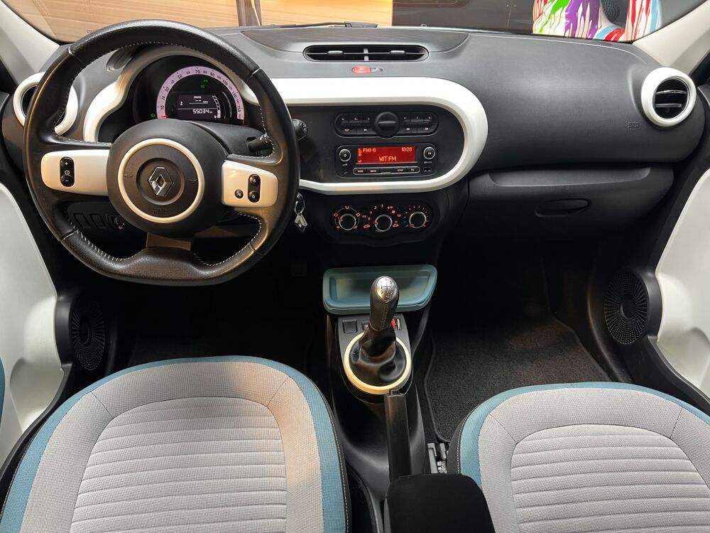 Twingo 1.0 SCE 70 INTENS // FAIBLE KILOMETRAGE // CLIMATISATION // 2015 occasion 33320 Eysines