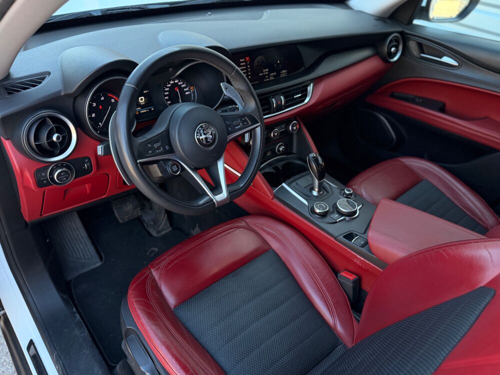 Stelvio 2.2 D 210ch SPORT EDITION Q4 BVA 2018 occasion 25300 Pontarlier