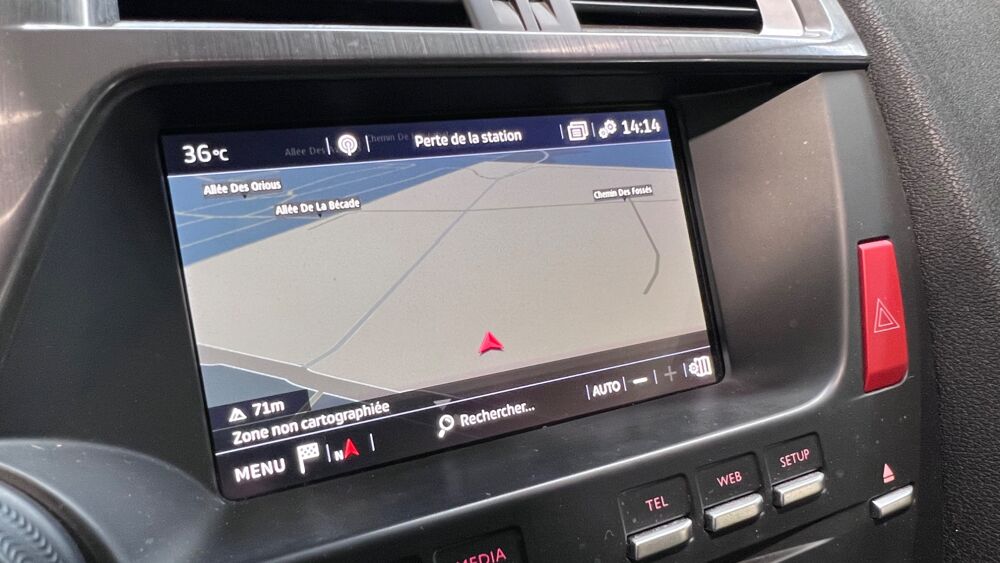 DS5 1.6 BLUEHDI 120 Ch S&S SO CHIC EAT6 - DISTRI NEUVE - CARPLAY 2018 occasion 33610 Cestas