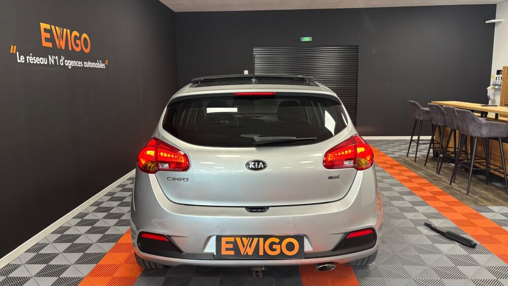 Ceed 1.6 CRDI 128ch ACTIVE 2015 occasion 34430 Saint-Jean-de-V&eacute;das