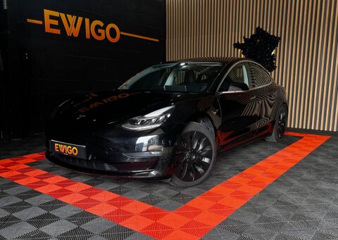 Annonce voiture Tesla Model 3 22490 €