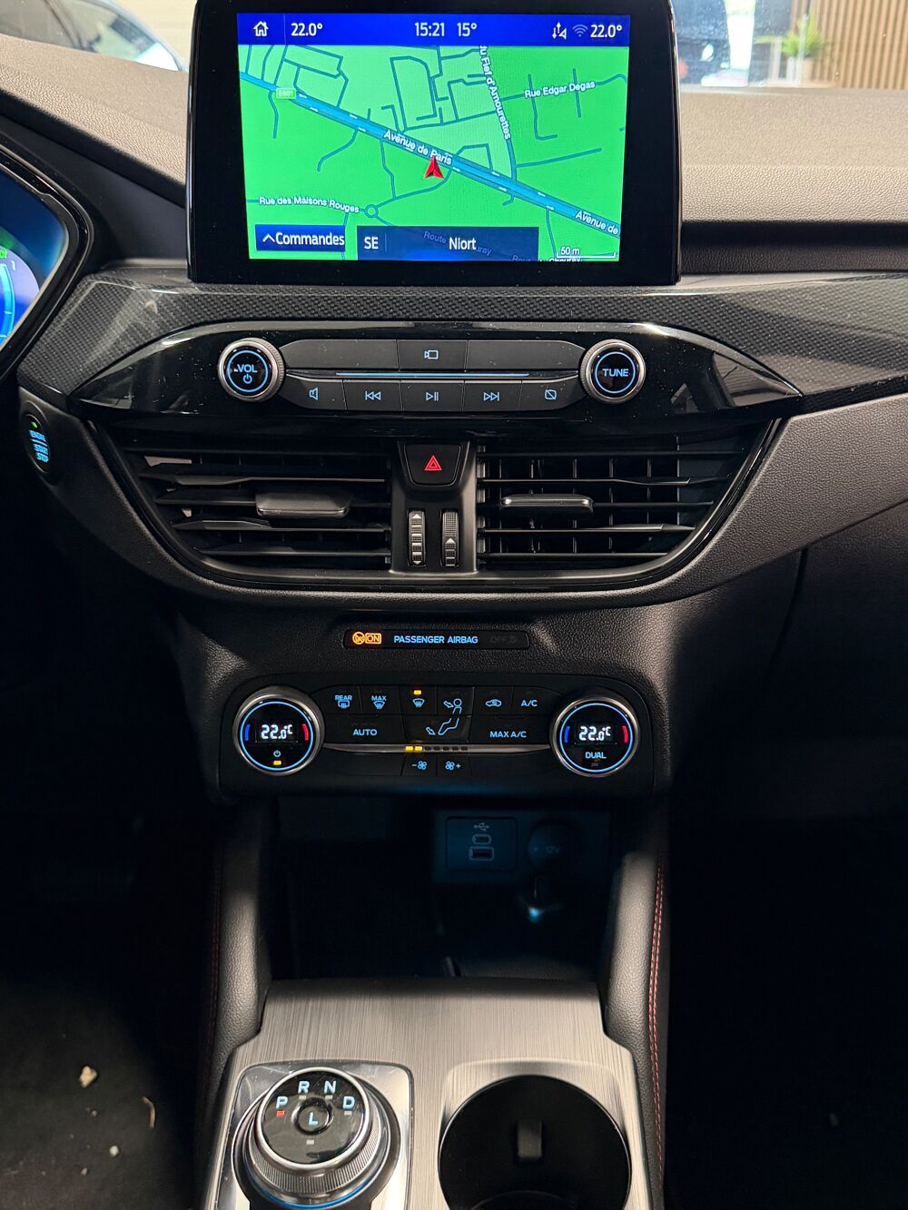 Kuga 2.5 DURATEC 190H 150 HYBRID FHEV 1.1KWH ST-LINE- ATTELAGE - 2022 occasion 79000 Niort