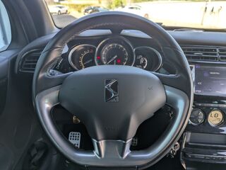DS3 1.2 PURETECH 110cv CONNECTED CHIC BVA / MOTEUR CHANGEE CITRO 2016 occasion 69420 Ampuis