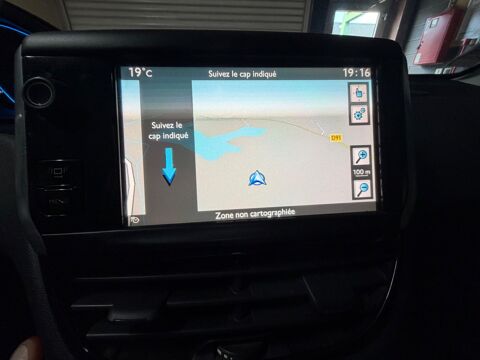 208 GENERATION-I 1.6 E-HDI 115 CH FELINE-TOIT PANO-BLUETOOTH 2013 occasion 60740 Saint-Maximin
