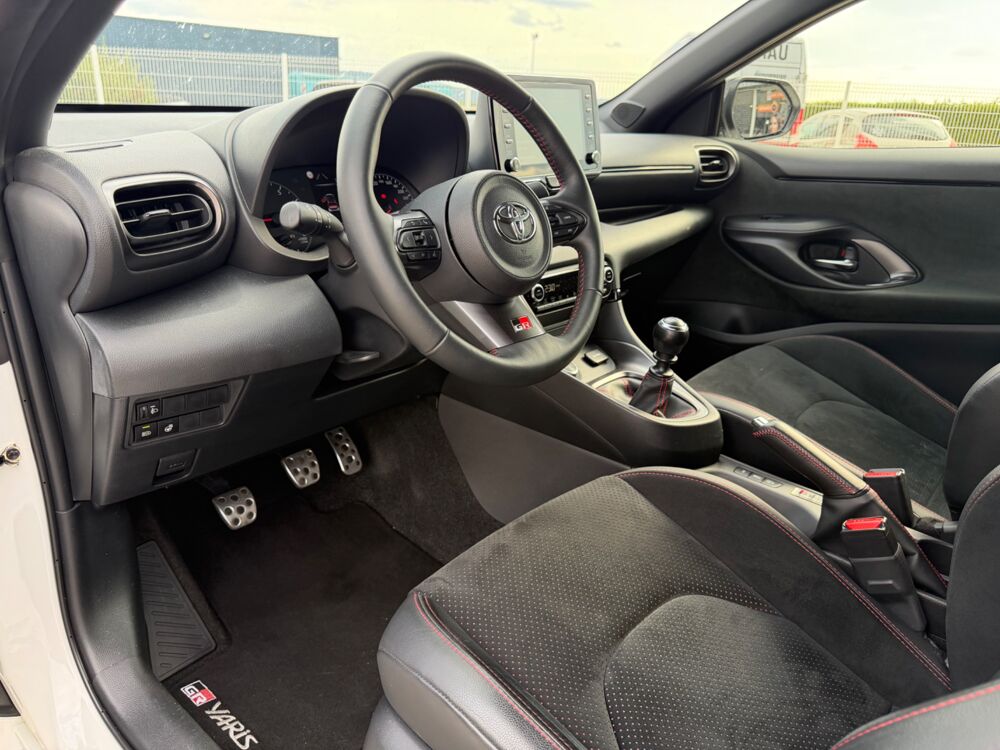 Yaris 1.6 T VVTI 260ch PACK PREMIUM 4X4 STAGE 2 2022 occasion 25300 Pontarlier