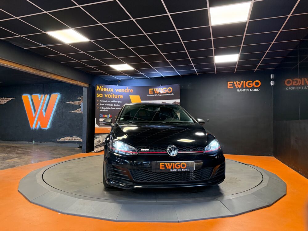 Golf 2.0 TSI 220 BLUEMOTION GTI/CARPLAY/TOIT OUVRANT/ENTRETIEN OK 2013 occasion 44300 Nantes
