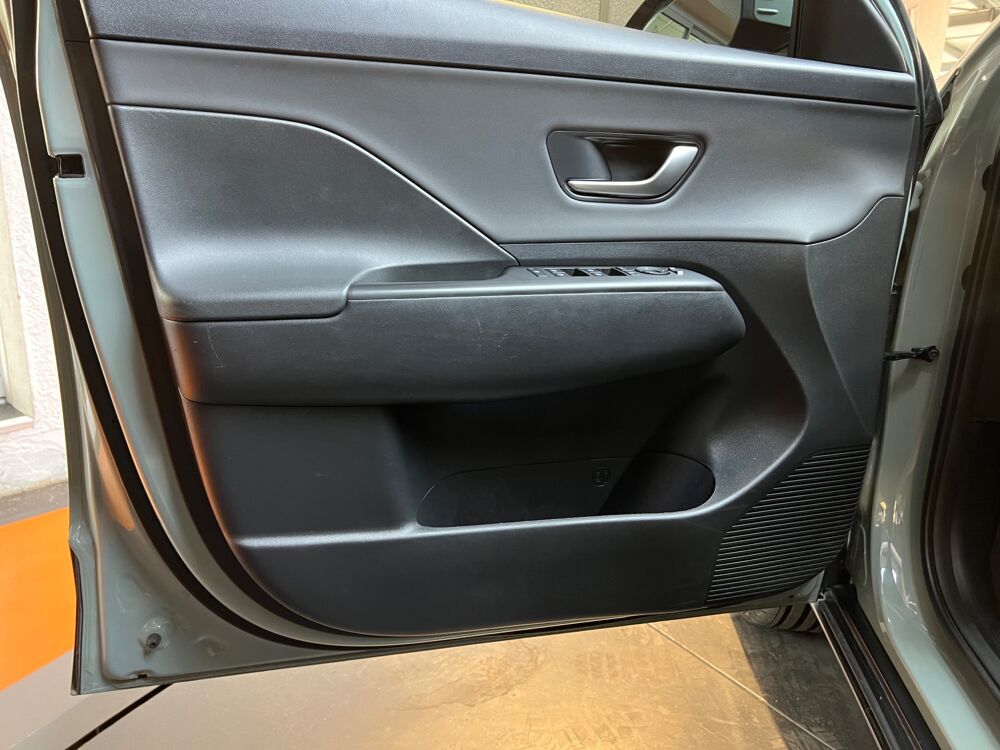 Kona 1.6 GDI 129H 95 HEV HYBRID 1.6KWH CREATIVE DCT BVA // CARPLA 2025 occasion 33320 Eysines