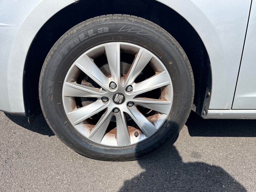 Leon ST 1.2 TSI 110ch CONNECT - DISTRIBUTION OK - CARPLAY - CAMER 2017 occasion 26000 Valence