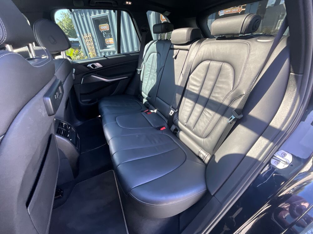 X5 2.0D 231 PACK M XDRIVE / Toit ouvrant / Cam&eacute;ra / Entretien B 2020 occasion 17000 La Rochelle