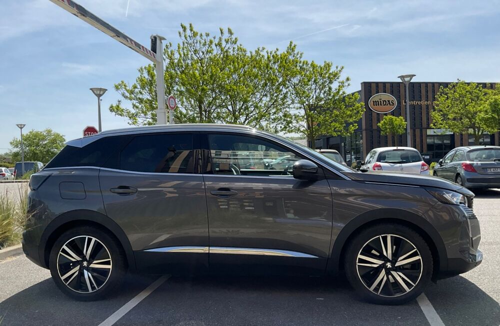 3008 GENERATION-II 1.6 HYBRID4 300H 200 PHEV GT PACK 4X4 E-EAT BV 2021 occasion 78410 Flins-sur-Seine
