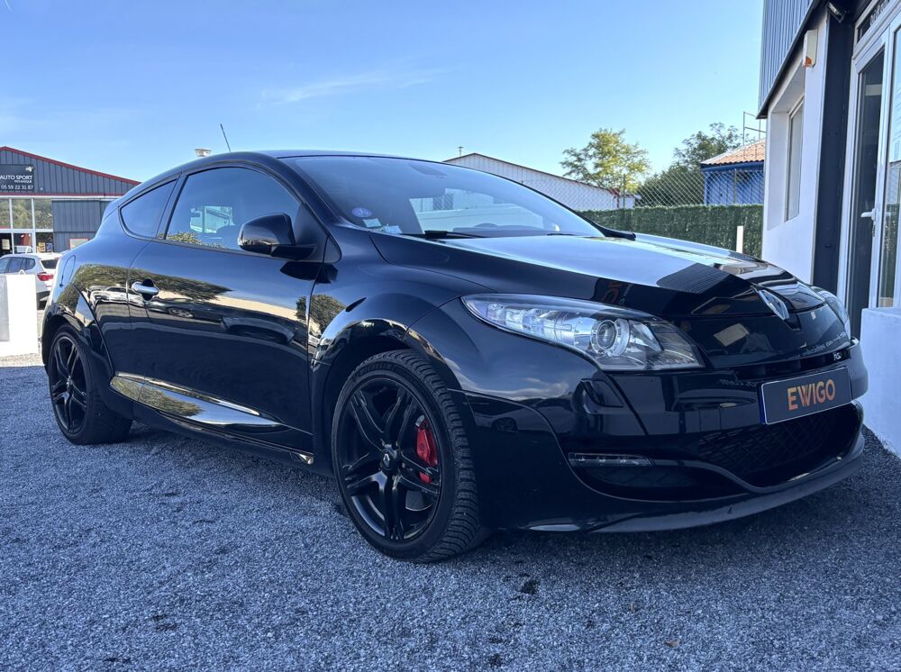 M&eacute;gane COUPE 2.0 250 ch RS 2011 occasion 64122 Urrugne