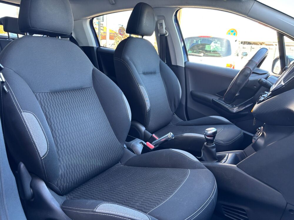 208 I 1.2 VTI 82 ch STYLE - COURROIE REMPLAC&Eacute;E 2016 occasion 64320 Idron