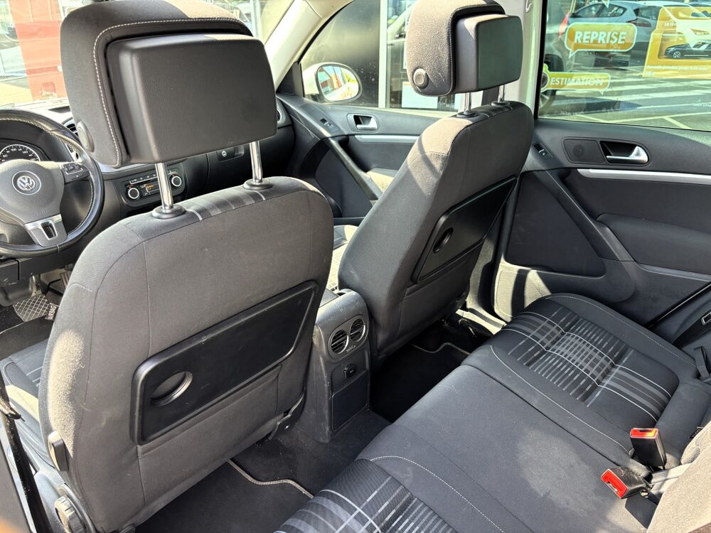 Tiguan 2.0 TDI 177 ch BLUEMOTION LOUNGE 4MOTION 2015 occasion 64320 Idron