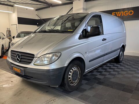 Vito COMBI 3.0 V6 - 120 CDI 206Ch COMPACT 2007 occasion 79000 Niort