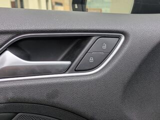 A3 SPORTBACK 2.0 TFSI 190ch DESIGN LUXE S-TRONIC - Toit ouvrant 2017 occasion 69420 Ampuis
