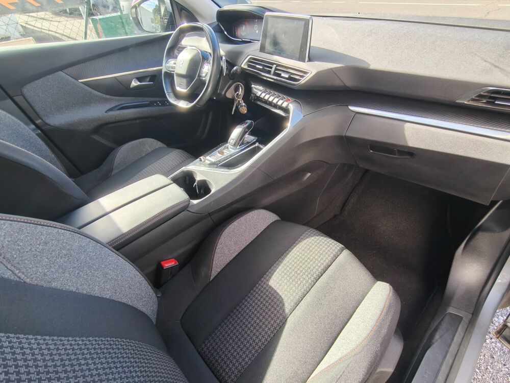3008 GENERATION-II 1.5 BLUEHDi 130 CH ACTIVE EAT BVA / CARPLAY / 2020 occasion 40000 Mont-de-Marsan