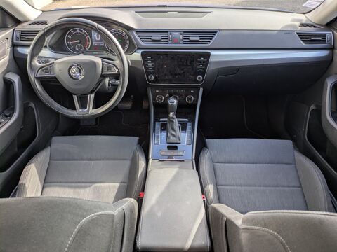 Superb COMBI 1.5 TSI 150ch ACT BUSINESS / Entretiens complet Skoda 2018 occasion 69420 Ampuis