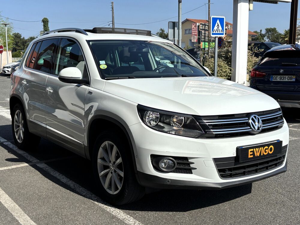 Tiguan 2.0 TDI 177 ch BLUEMOTION LOUNGE 4MOTION 2015 occasion 64320 Idron