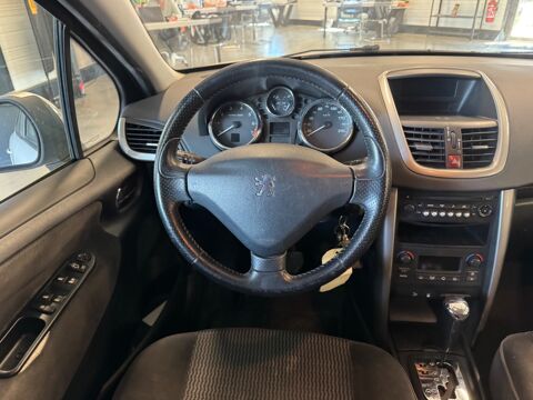 207 1.6 120Ch - EXCECUTIVE - CHAINE DE DISTRIBUTION - BOITE AUTO 2007 occasion 79000 Niort