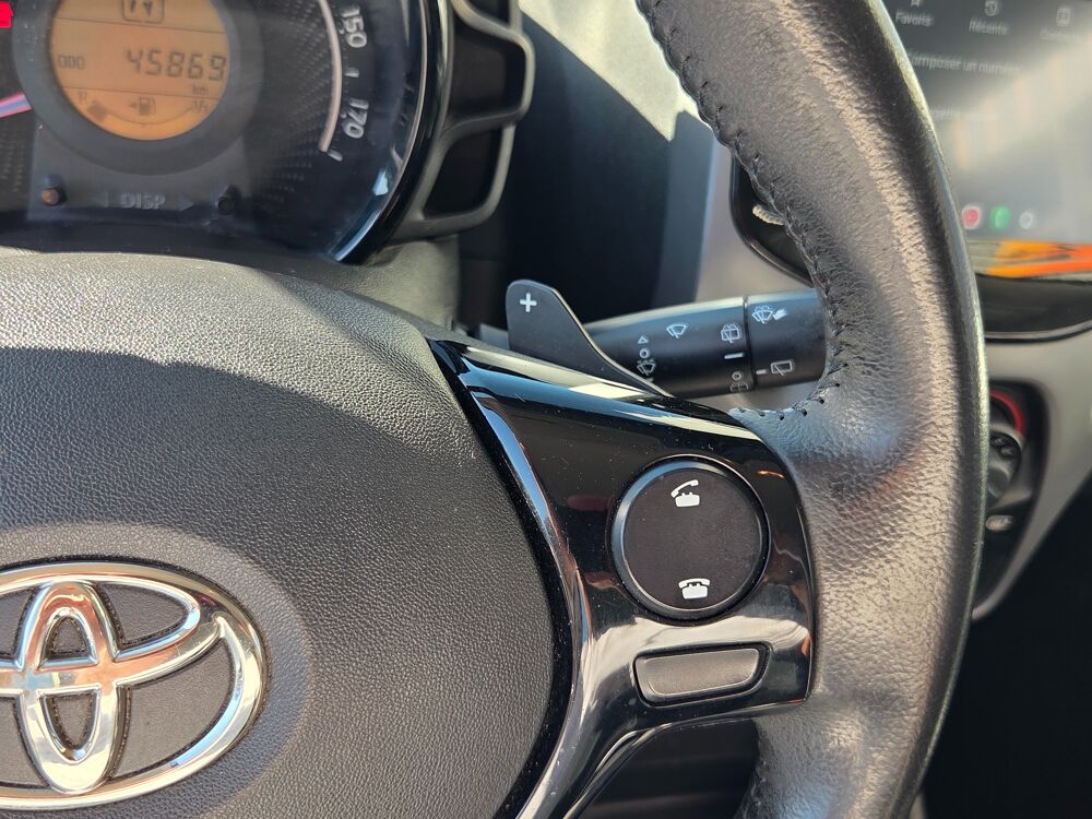 Aygo 1.0 VVTI 70 BOITE AUTO GRAND ECRAN CARPLAY 1er MAIN ENTRETIE 2020 occasion 33210 Maz&egrave;res