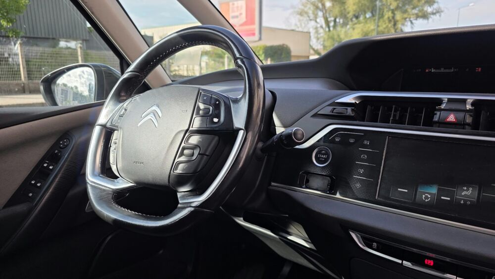 C4 Picasso 1.6 HDI 115 ATTRACTION 2014 occasion 74600 Seynod