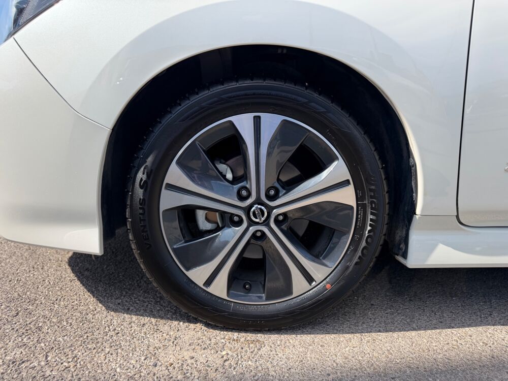 Leaf 150CH 40KWH N-CONNECTA - SUIVI COMPLET NISSAN 2019 occasion 13700 Marignane