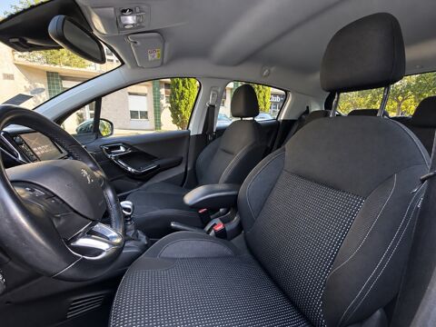 208 1.2 PURETECH 110 Ch ALLURE *CAM&Eacute;RA DE RECUL*COURROIE DE DIST 2019 occasion 13009 Marseille