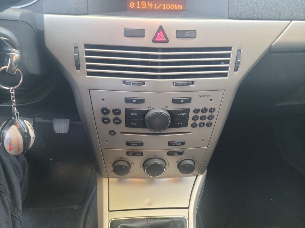 Astra GTC AFFAIRE 1.7 CDTI 110 CLIm 2009 occasion 33100 Bordeaux