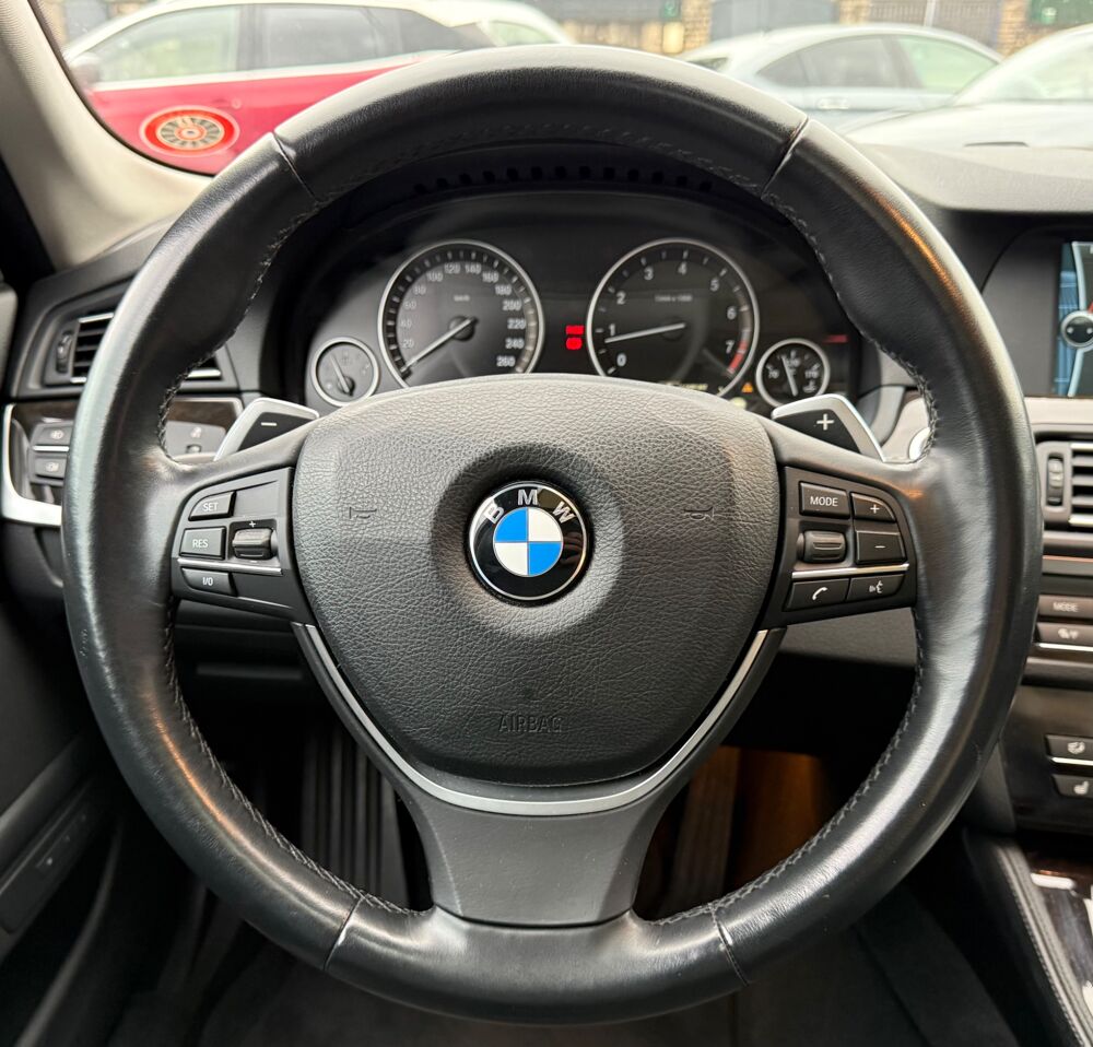 S&eacute;rie 5 4.4 550 I 405 CH LUXE 2010 occasion 25000 Besan&ccedil;on