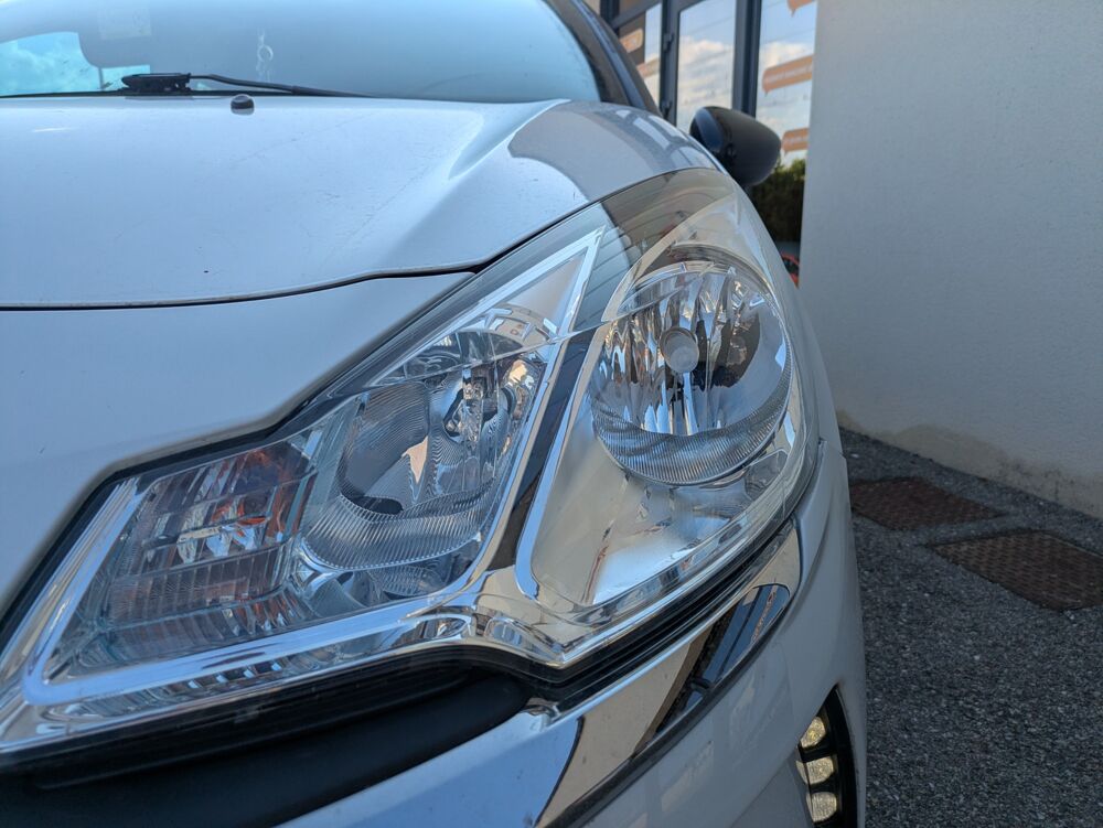 DS3 1.2 PURETECH 110cv CONNECTED CHIC BVA / MOTEUR CHANGEE CITRO 2016 occasion 69420 Ampuis