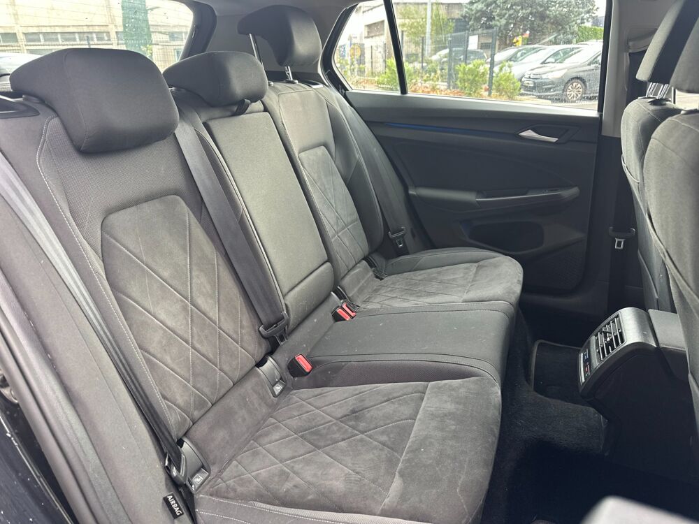 Golf 8 1ST EDITION 1.5 E-TSI 150Ch MHEV DSG7 - CARPLAY - SIEGES E 2020 occasion 26000 Valence