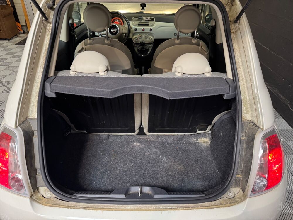500 0.9 TWINAIR 85CH LOUNGE TOIT PANORAMIQUE/ EMBRAYAGE NEUF/ MO 2011 occasion 78125 Gazeran