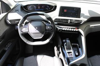 5008 GENERATION-II 1.2 PURETECH 130 ch ALLURE EAT (Entretien Peug 2020 occasion 94170 Le Perreux-sur-Marne