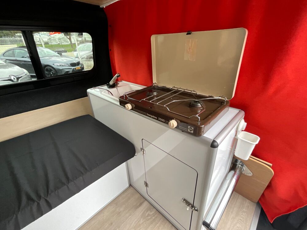 Expert AMENAGEMENT / 2.0 HDI 180CH / ATTELAGE / PRISE ELECTRIQUE / 2022 occasion 17000 La Rochelle