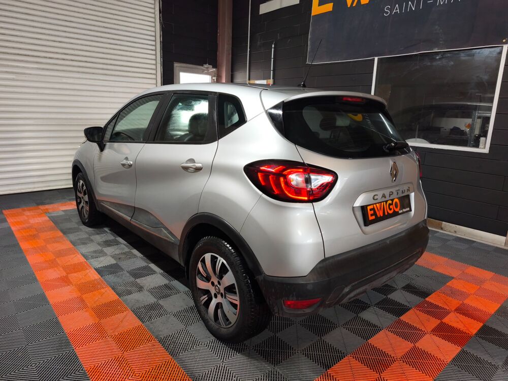Captur 0.9 TCE 90 BUSINESS PREMIERE MAIN 2020 occasion 60740 Saint-Maximin