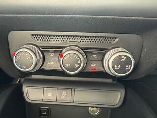 A1 1.4 TDI 90CH S-TRONIC BVA-BLUETOOTH-CLIMATISATION-RADAR DE 2015 occasion 76150 Saint-Jean-du-Cardonnay